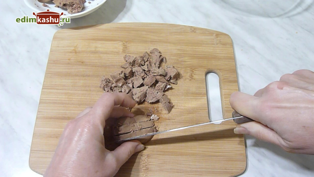 отварная куриная печень для салата