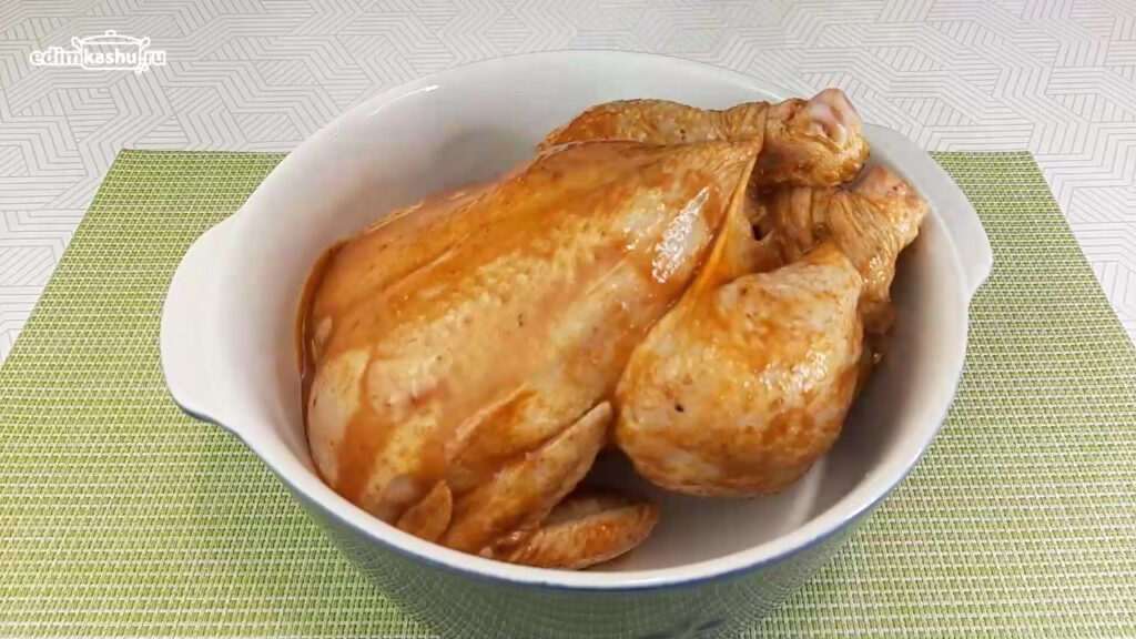 Новогодний стол бюджетный