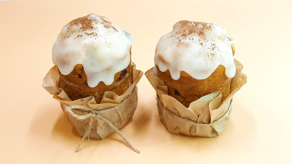куличи в чашках